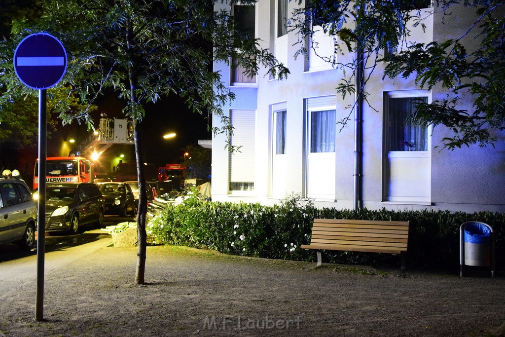 Feuer 2 Y Kellerbrand Koeln Ostheim Ruppinerstr P161.JPG - Miklos Laubert